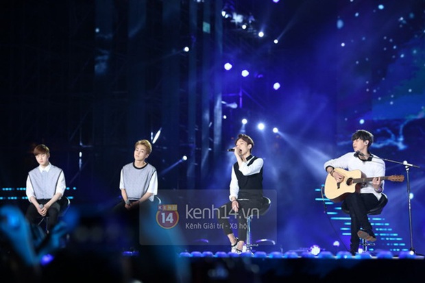 Music Bank World Tour có thể sẽ trở lại Việt Nam sau 5 năm, chỉ bởi bức ảnh thoáng qua mà fan Kpop Việt được dịp chưng hửng - Ảnh 6. Music Bank World Tour có thể sẽ trở lại Việt Nam sau 5 năm, chỉ bởi bức ảnh thoáng qua mà fan Kpop Việt được dịp chưng hửng - Ảnh 6.