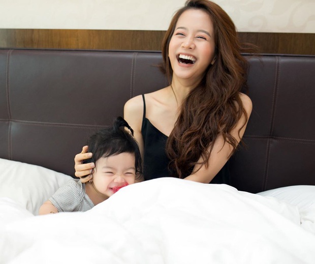 Tình duyên của hội Vlogger đời đầu: JV 5 năm rồi mới ra mắt bạn gái, Huyme vừa chia tay đã vướng tin đồn bắt cá hai tay - Ảnh 13. Tình duyên của hội Vlogger đời đầu: JV 5 năm rồi mới ra mắt bạn gái, Huyme vừa chia tay đã vướng tin đồn bắt cá hai tay - Ảnh 13.