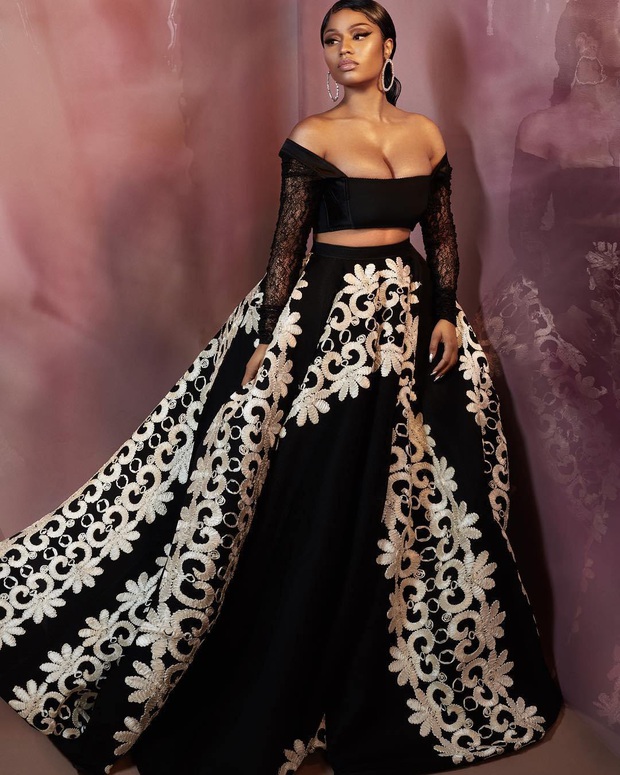 Đừng gọi Taylor Swift là Thuý Loan nữa, phải là Thái Lặc Tư Uy Phu Đặc, Katy Perry là Khải Đế Bội Lý cùng 101 cái tên phiên âm đọc lên là muốn líu lưỡi - Ảnh 15. Đừng gọi Taylor Swift là Thuý Loan nữa, phải là Thái Lặc Tư Uy Phu Đặc, Katy Perry là Khải Đế Bội Lý cùng 101 cái tên phiên âm đọc lên là muốn líu lưỡi - Ảnh 15.