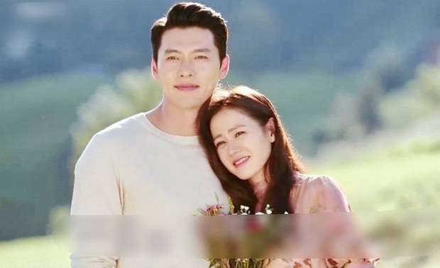 Ghép thử hình Hyun Bin và Son Ye Jin, ai ngờ fan phát hiện cặp đôi có tướng phu thê: Ảnh hồi bé còn gây choáng hơn! - Ảnh 8.