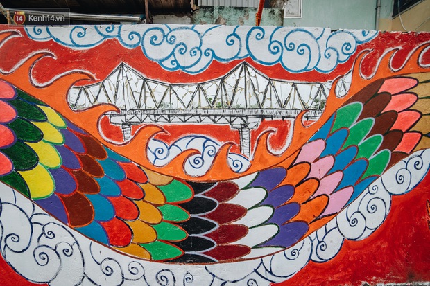 Chùm ảnh: Khi bãi tập kết rác ven sông Hồng trở thành 16 tác phẩm nghệ thuật đương đại - Ảnh 6.