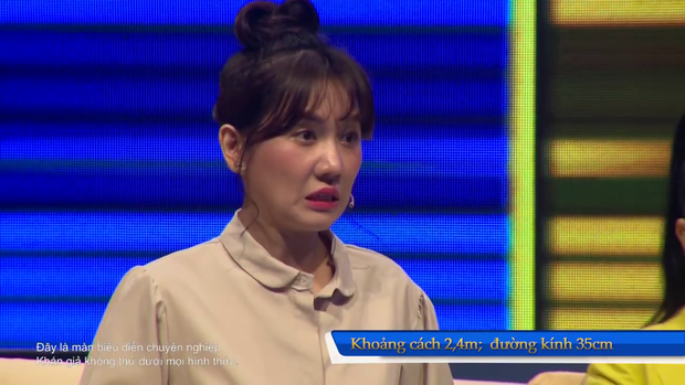 Hari Won, Võ Hoàng Yến ôm nhau khóc thét xem “dị nhân” dùng đầu “cân” chiếc xe tải 5 tấn - Ảnh 9.