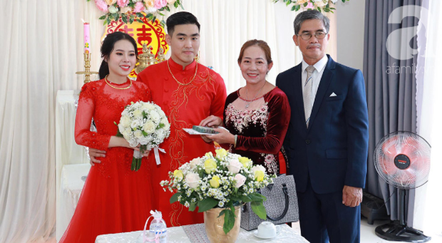 Tiết lộ thêm về đám cưới 2,5 tỷ hồi môn và 49 cây vàng đang gây sốt MXH: Cặp đôi quen nhau 8 tháng, gia đình nhà chú rể cũng không phải dạng vừa đâu - Ảnh 4. Tiết lộ thêm về đám cưới 2,5 tỷ hồi môn và 49 cây vàng đang gây sốt MXH: Cặp đôi quen nhau 8 tháng, gia đình nhà chú rể cũng không phải dạng vừa đâu - Ảnh 4.