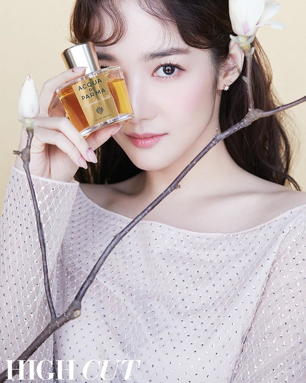 Hớp hồn vì bộ ảnh của Park Min Young: Đúng đẳng cấp nữ hoàng dao kéo đẹp nhất Kbiz, make up sương sương là đủ lên hình - Ảnh 3.