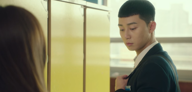 Review Thế Hệ Itaewon: Anh thanh niên Park Seo Joon tẩm quất con quan tơi bời, thông điệp giàu nghèo ai coi cũng thấm - Ảnh 7. Review Thế Hệ Itaewon: Anh thanh niên Park Seo Joon tẩm quất con quan tơi bời, thông điệp giàu nghèo ai coi cũng thấm - Ảnh 7.