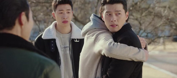 Crash Landing on You tập 12: Son Ye Jin hoá chị đại xã hội đen điều đàn em truy nã kẻ hãm hại Hyun Bin? - Ảnh 6. Crash Landing on You tập 12: Son Ye Jin hoá chị đại xã hội đen điều đàn em truy nã kẻ hãm hại Hyun Bin? - Ảnh 6.