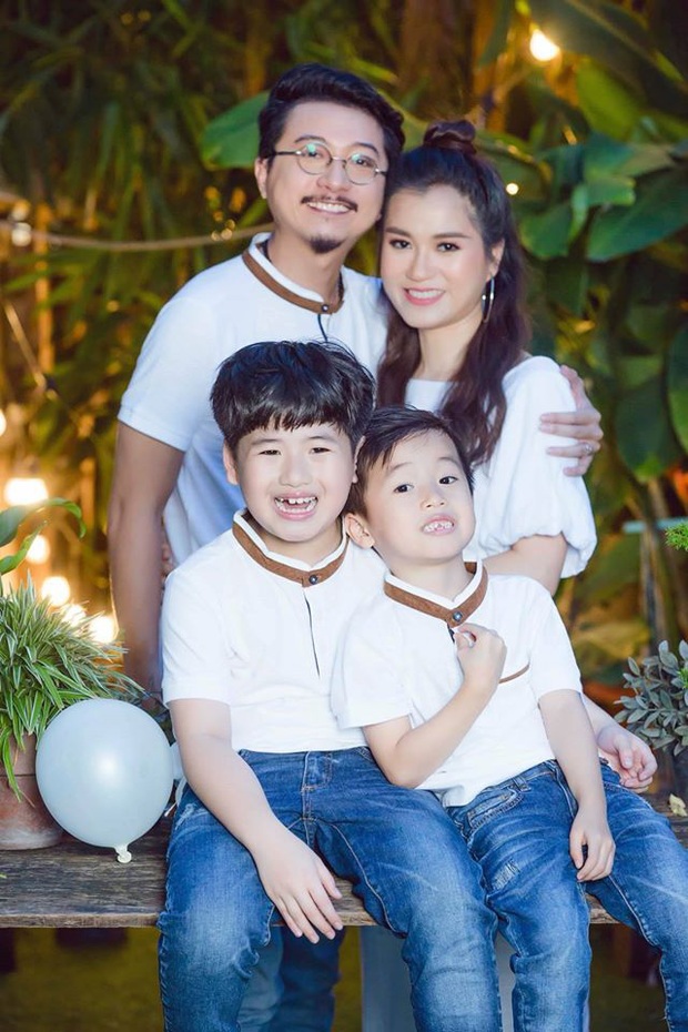 10 cặp vợ chồng Vbiz gắn kết hơn 1 thập kỷ: Chuyện tình Hà Tăng đẹp phim, Hồ Hoài Anh - Hương Giang xa để lại về với nhau - Ảnh 45. 10 cặp vợ chồng Vbiz gắn kết hơn 1 thập kỷ: Chuyện tình Hà Tăng đẹp phim, Hồ Hoài Anh - Hương Giang xa để lại về với nhau - Ảnh 45.