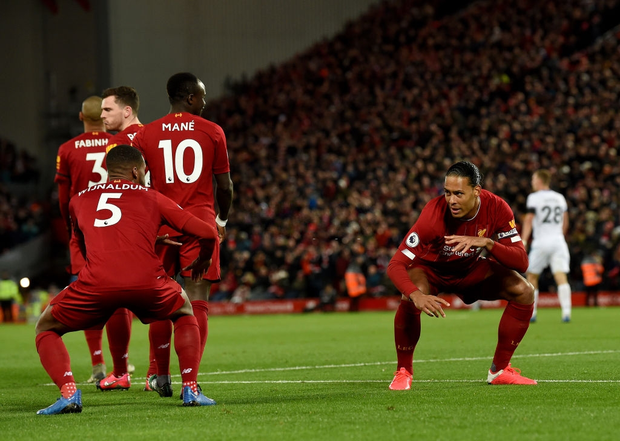 Liverpool lập kỷ lục và cũng hết cơ hội san bằng một kỷ lục khác sau chiến thắng hú vía trước đối thủ trong nhóm xuống hạng - Ảnh 4. Liverpool lập kỷ lục và cũng hết cơ hội san bằng một kỷ lục khác sau chiến thắng hú vía trước đối thủ trong nhóm xuống hạng - Ảnh 4.