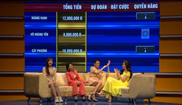 Hari Won mếu máo trước màn trình diễn dẫn điện qua lưỡi làm chạy các loại máy - Ảnh 1.