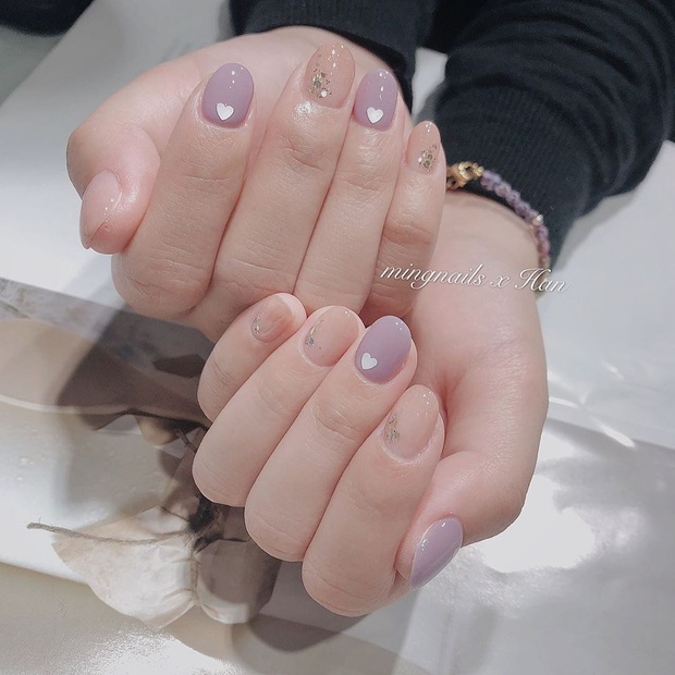 Vẽ hoa văn nail đơn giản có thể áp dụng ngay tại nhà