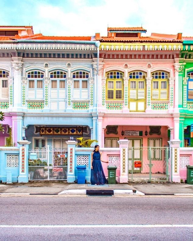 Vừa phát hiện con phố 7 sắc cầu vồng cực hiếm người biết ở Singapore, hình sống ảo cứ tăng dần đều mỗi ngày vì background quá “xịn” - Ảnh 6. Vừa phát hiện con phố 7 sắc cầu vồng cực hiếm người biết ở Singapore, hình sống ảo cứ tăng dần đều mỗi ngày vì background quá “xịn” - Ảnh 6.