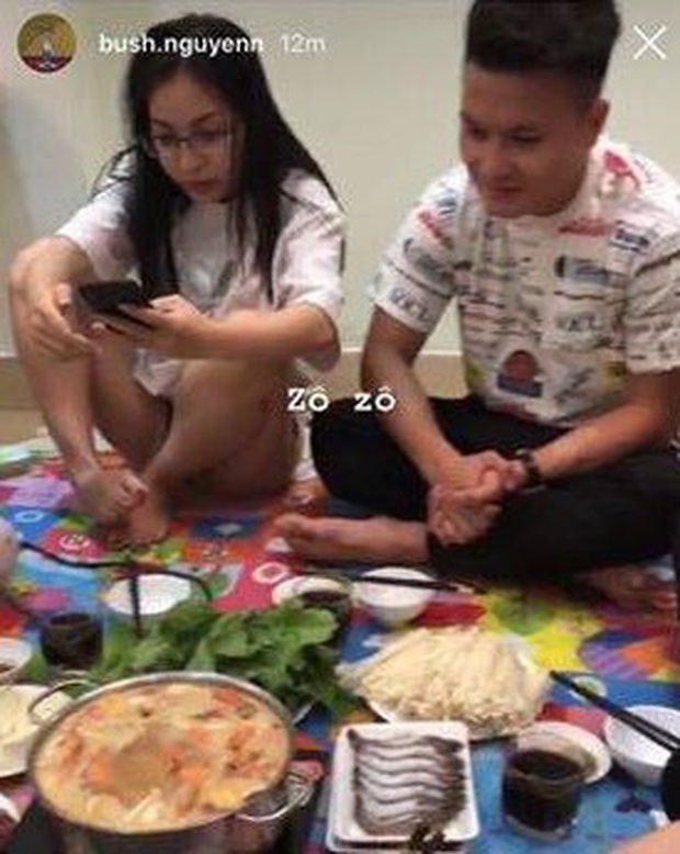 5 chuyện tình toang rồi lại hợp của cầu thủ: Sau tất cả, Quang Hải trở về bên Nhật Lê, Xuân Trường và bạn gái yêu lại từ đầu - Ảnh 2. 5 chuyện tình toang rồi lại hợp của cầu thủ: Sau tất cả, Quang Hải trở về bên Nhật Lê, Xuân Trường và bạn gái yêu lại từ đầu - Ảnh 2.