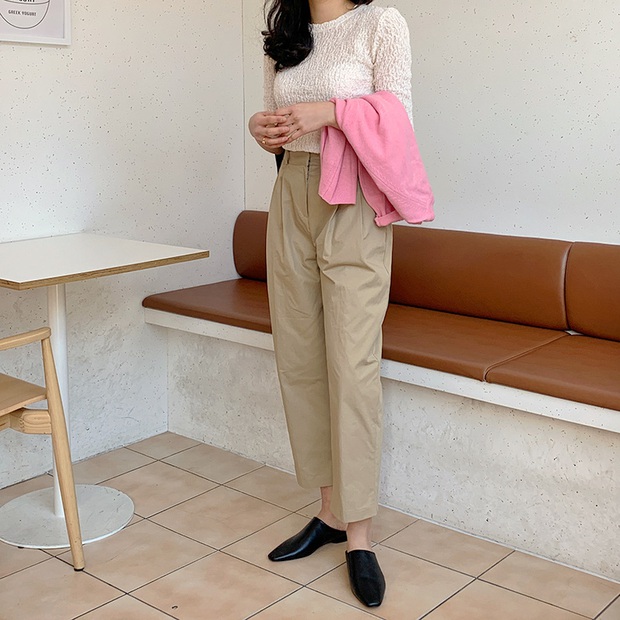 Phát chán khi diện mãi quần jeans, đây là 4 mẫu quần vừa thoải mái vừa hack dáng các nàng nên tích cực mặc - Ảnh 13. Phát chán khi diện mãi quần jeans, đây là 4 mẫu quần vừa thoải mái vừa hack dáng các nàng nên tích cực mặc - Ảnh 13.
