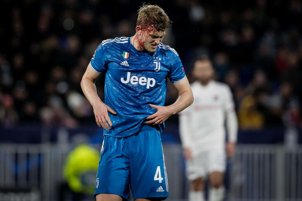 Thi đấu bạc nhược, Ronaldo và Juventus nhận thất bại ê chề ở lượt đi vòng 1/8 Champions League - Ảnh 3. Thi đấu bạc nhược, Ronaldo và Juventus nhận thất bại ê chề ở lượt đi vòng 1/8 Champions League - Ảnh 3.
