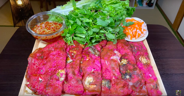 Mẹ con Quỳnh Trần - bé Sa được ủng hộ nhiệt tình với món bánh xèo thanh long, dù ở nước Nhật xa xôi vẫn góp phần giải cứu nông sản Việt Nam - Ảnh 12. Mẹ con Quỳnh Trần - bé Sa được ủng hộ nhiệt tình với món bánh xèo thanh long, dù ở nước Nhật xa xôi vẫn góp phần giải cứu nông sản Việt Nam - Ảnh 12.