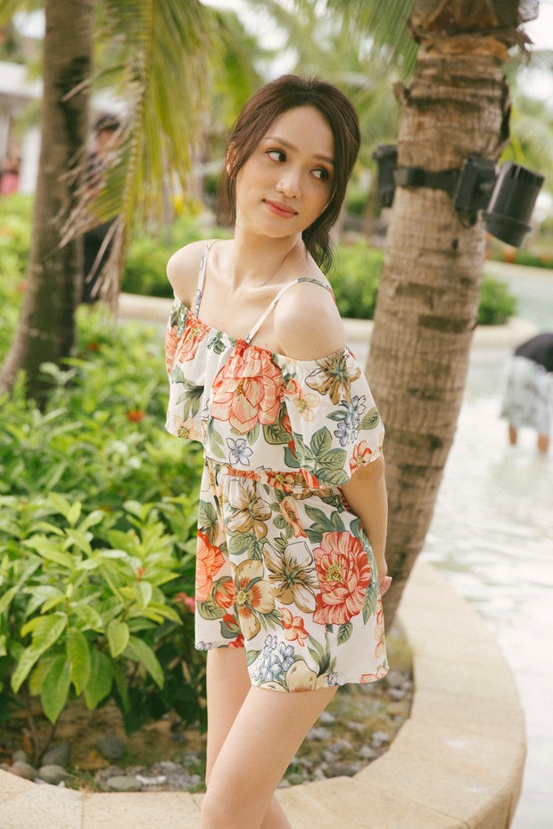 Hương Giang cán mốc 2,7 triệu follower, vượt cả Nong Poy trở thành mỹ nhân chuyển giới hot nhất trên instagram - Ảnh 2.