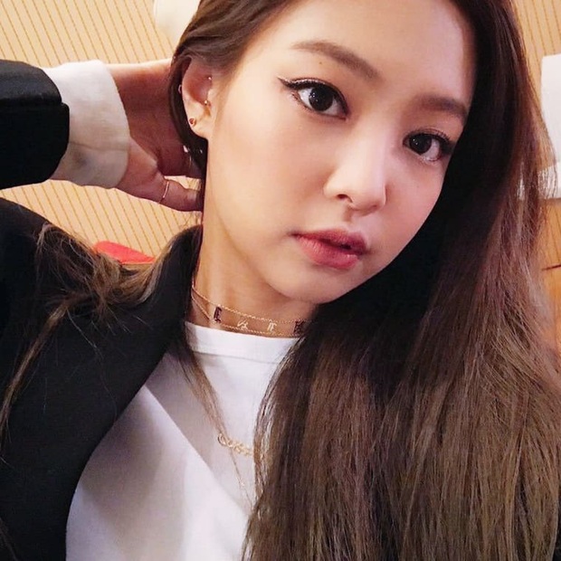 jennierubysoul6773202825361154997723973075925632042701756n-15808363784251872869322.jpg