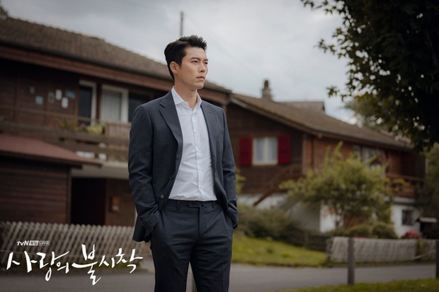 Muốn lịm đi mỗi lần Hyun Bin diện vest cực bảnh trong Hạ Cánh Nơi Anh, lỡ mai này rời xa thì Son Ye Jin biết sống sao? - Ảnh 10. Muốn lịm đi mỗi lần Hyun Bin diện vest cực bảnh trong Hạ Cánh Nơi Anh, lỡ mai này rời xa thì Son Ye Jin biết sống sao? - Ảnh 10.