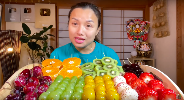 Lâu lâu mới thấy Quỳnh Trần JP làm món ăn bị fail đến mức phải tự chê trách, dân tình chỉ ra sai sót ở một bước cơ bản ngay từ đầu - Ảnh 5. Lâu lâu mới thấy Quỳnh Trần JP làm món ăn bị fail đến mức phải tự chê trách, dân tình chỉ ra sai sót ở một bước cơ bản ngay từ đầu - Ảnh 5.