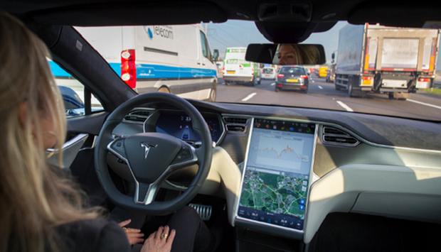 Elon Musk tuyển dụng nhân sự: Không cần bằng tiến sĩ, chưa tốt nghiệp trung học cũng không sao, chỉ cần đáp ứng tiêu chí này là đạt - Ảnh 2. Elon Musk tuyển dụng nhân sự: Không cần bằng tiến sĩ, chưa tốt nghiệp trung học cũng không sao, chỉ cần đáp ứng tiêu chí này là đạt - Ảnh 2.