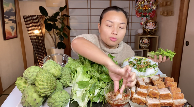 Tiết lộ sở thích mới của bé Sa trong vlog mới, Quỳnh Trần JP còn bonus thêm cả hình ảnh 2 cha con Sa cực rạng rỡ trên fanpage - Ảnh 2. Tiết lộ sở thích mới của bé Sa trong vlog mới, Quỳnh Trần JP còn bonus thêm cả hình ảnh 2 cha con Sa cực rạng rỡ trên fanpage - Ảnh 2.