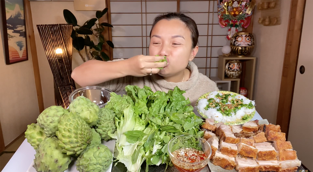 Tiết lộ sở thích mới của bé Sa trong vlog mới, Quỳnh Trần JP còn bonus thêm cả hình ảnh 2 cha con Sa cực rạng rỡ trên fanpage - Ảnh 3. Tiết lộ sở thích mới của bé Sa trong vlog mới, Quỳnh Trần JP còn bonus thêm cả hình ảnh 2 cha con Sa cực rạng rỡ trên fanpage - Ảnh 3.