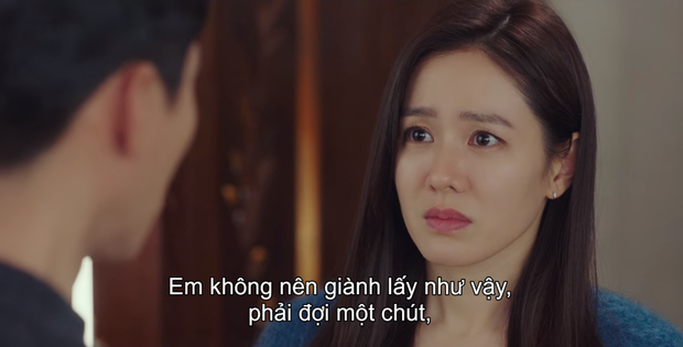 Tặng quà bồ mà bẽn lẽn như trai mới lớn, Hyun Bin khiến Son Ye Jin ham hố đeo nhầm nhẫn ở Crash Landing On You tập 13 - Ảnh 7.