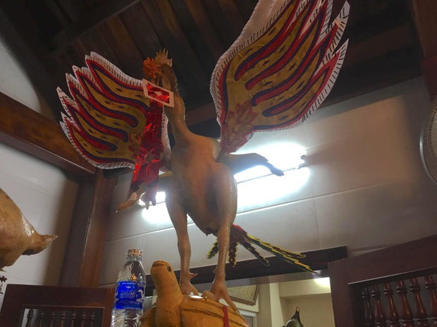 Ngắm những thế gà múa trên mâm cỗ ngày rằm tháng giêng ở Hà Tĩnh - Ảnh 4. Ngắm những thế gà múa trên mâm cỗ ngày rằm tháng giêng ở Hà Tĩnh - Ảnh 4.