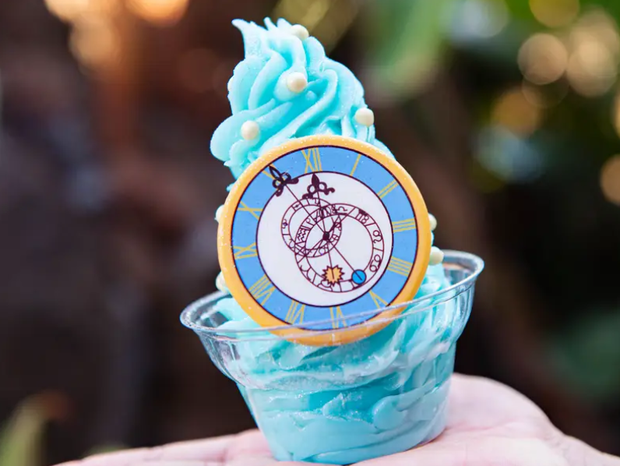 Đắm chìm trong thế giới của Lọ Lem với loạt bánh ngọt được bày bán ở các công viên Disney, nhìn cưng muốn xỉu khiến dân tình cứ ngắm hoài chứ chẳng nỡ ăn - Ảnh 3. Đắm chìm trong thế giới của Lọ Lem với loạt bánh ngọt được bày bán ở các công viên Disney, nhìn cưng muốn xỉu khiến dân tình cứ ngắm hoài chứ chẳng nỡ ăn - Ảnh 3.