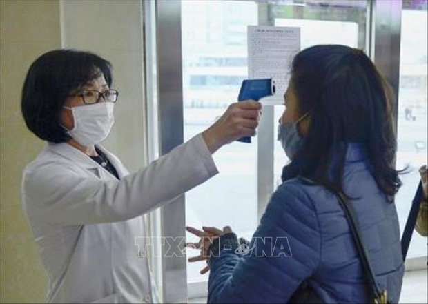 Triều Tiên cách ly thêm 3.900 người, nâng tổng số ca cách ly lên gần 7.000 - Ảnh 1. Triều Tiên cách ly thêm 3.900 người, nâng tổng số ca cách ly lên gần 7.000 - Ảnh 1.