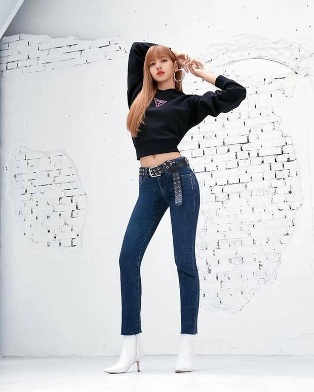 Em gái quốc tế Lisa (BLACKPINK) khoe vũ đạo đỉnh trên truyền hình xứ Trung, ai ngờ vòng eo siêu nhỏ lấn át tất cả - Ảnh 10.