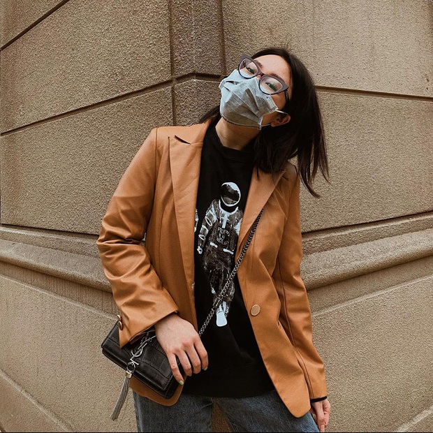 Xem Khánh Linh, SunHt và dàn trai xinh gái đẹp hào hứng khoe OOTD cùng khẩu trang để thấy: Mùa dịch vẫn phải thật khoẻ, thật cool! - Ảnh 15.