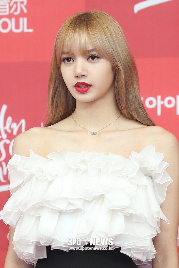 3 nữ Idol Kpop được mời làm cố vấn Produce bản Trung: Xinh đẹp, tài năng nhưng tại sao chỉ Lisa mới gây sốt? - Ảnh 2.