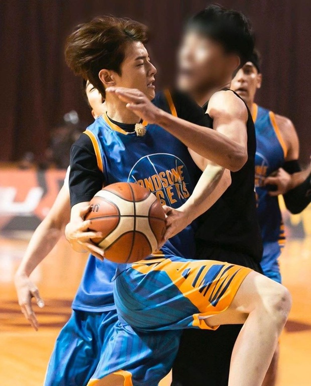 Ngây ngất visual điểm 10 của Cha Eun Woo khi chơi bóng rổ: Nam thần thanh xuân là đây, ảnh thường mà như poster phim - Ảnh 14.