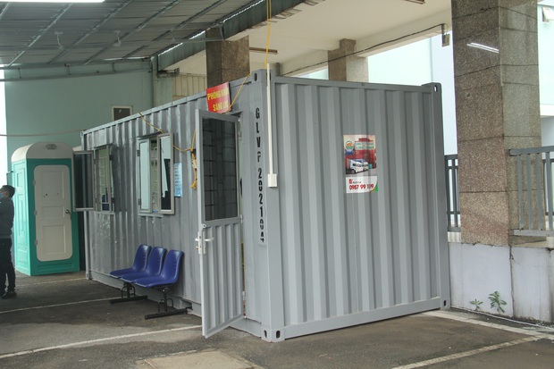 Bệnh viện K biến thùng container thành phòng khám dã chiến chống dịch bệnh COVID-19 - Ảnh 4.
