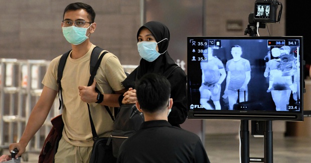 Công bố thêm 9 ca nhiễm Covid-19 ở Việt Nam: Đều là người vừa trở về từ nước ngoài - Ảnh 1.