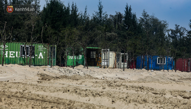 Cận cảnh hàng trăm Container không phép mọc lên trong rừng phòng hộ ven biển Hà Tĩnh - Ảnh 7. Cận cảnh hàng trăm Container không phép mọc lên trong rừng phòng hộ ven biển Hà Tĩnh - Ảnh 7.