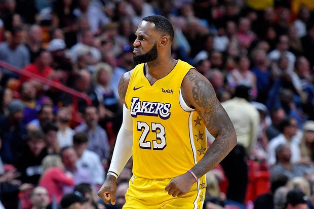 Siêu sao bóng rổ LeBron James bị kiện đòi bồi thường 3,5 tỷ vì sử dụng ảnh... chụp chính mình trên trang cá nhân - Ảnh 2.