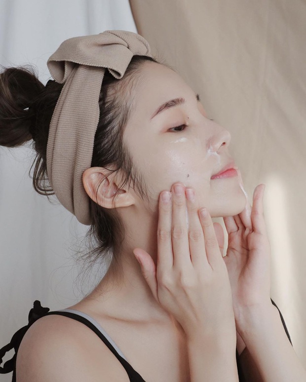 3 bước skincare nhất định phải thực hiện vào buổi tối, nếu không cứ xác định da xấu vô phương cứu chữa - Ảnh 2.