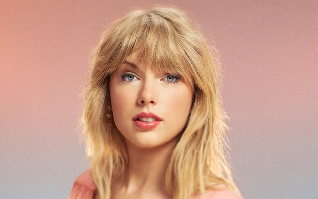 Taylor Swift and 4 years of escaping the scandalous drama: Her career seemed to be submerged, but instead it flourished with a series of records that only Miss Americana could achieve - Photo 9.