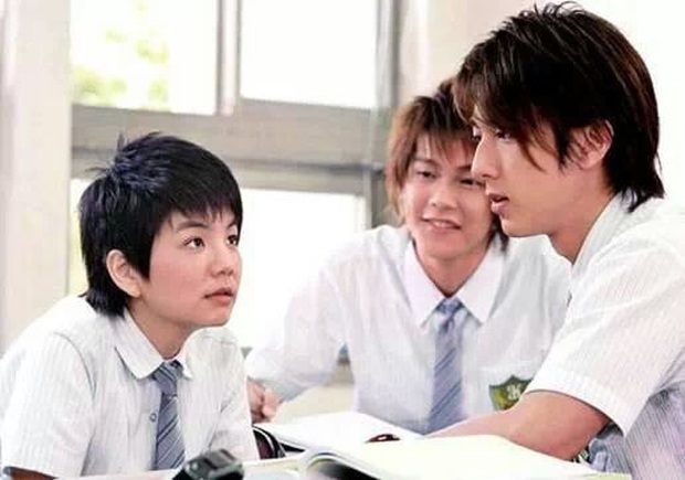 Ella (S.H.E): Tomboy lột xác thành bà mẹ U40 quyến rũ, chỉ có tính cách tưng tửng là không thay đổi - Ảnh 5. Ella (S.H.E): Tomboy lột xác thành bà mẹ U40 quyến rũ, chỉ có tính cách tưng tửng là không thay đổi - Ảnh 5.
