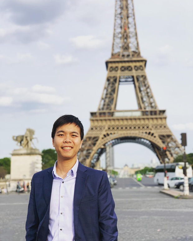 Chàng trai Việt viết báo cáo được đăng trên tạp chí khoa học quốc tế từ khu cách ly: Nếu mỗi người là 1 cánh bướm, sẽ có cơn bão lớn nhất hành tinh thổi bay Covid-19 - Ảnh 5. Chàng trai Việt viết báo cáo được đăng trên tạp chí khoa học quốc tế từ khu cách ly: Nếu mỗi người là 1 cánh bướm, sẽ có cơn bão lớn nhất hành tinh thổi bay Covid-19 - Ảnh 5.
