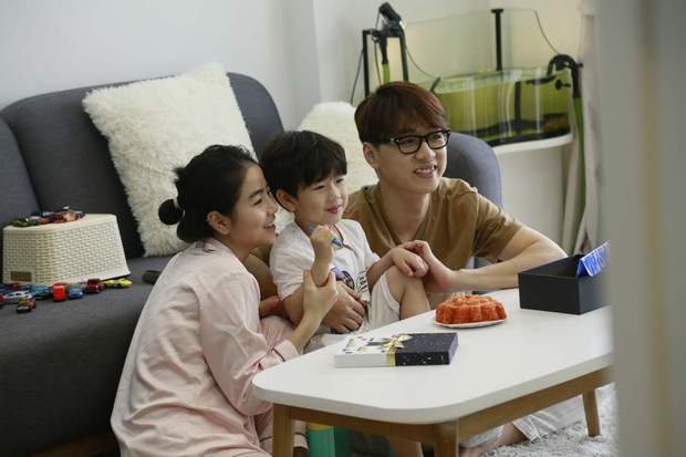 Biểu cảm đáng yêu của bé Đậu nhà Ba Duy - Nam Thương khi bị bắt quả tang trên show thực tế - Ảnh 6. Biểu cảm đáng yêu của bé Đậu nhà Ba Duy - Nam Thương khi bị bắt quả tang trên show thực tế - Ảnh 6.