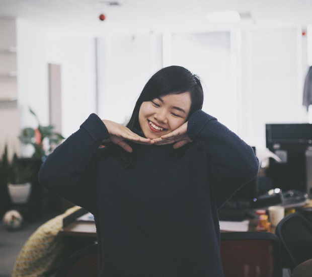 Đang yên đang lành bỗng thành F3, gái xinh luyện thêm cả rổ skill hay ho sau 14 ngày cách ly tại nhà - Ảnh 1. Đang yên đang lành bỗng thành F3, gái xinh luyện thêm cả rổ skill hay ho sau 14 ngày cách ly tại nhà - Ảnh 1.