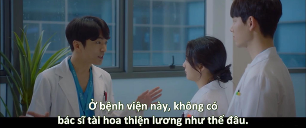 Chết cười với cameo bất đắc dĩ ở Hospital Playlist: Từ sư phụ Kim ở Người Thầy Y Đức tới bác sĩ bị ví như Thanos, ai chơi lại? - Ảnh 9.