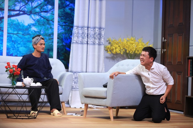 Denis Đặng mang cả bộ tóc dài ngang lưng đi chơi gameshow, tố Trung Quân... gian xảo - Ảnh 10. Denis Đặng mang cả bộ tóc dài ngang lưng đi chơi gameshow, tố Trung Quân... gian xảo - Ảnh 10.