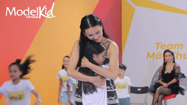 Quang Đại bất ngờ xin rút lui khỏi vị trí HLV Model Kid Vietnam vì không kiềm chế được cảm xúc - Ảnh 7. Quang Đại bất ngờ xin rút lui khỏi vị trí HLV Model Kid Vietnam vì không kiềm chế được cảm xúc - Ảnh 7.