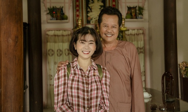 Nghẹn lòng loạt ảnh hậu trường miệng cười tươi rói của cố diễn viên Mai Phương ở dự án phim cuối cùng - Ảnh 1.