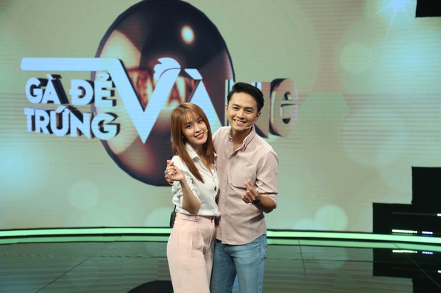 Văn Anh - ông xã Tú Vi: Đàn ông đi chơi gameshow với vợ chỉ được thưởng hôn thôi, còn tiền thì bị lấy hết! - Ảnh 4. Văn Anh - ông xã Tú Vi: Đàn ông đi chơi gameshow với vợ chỉ được thưởng hôn thôi, còn tiền thì bị lấy hết! - Ảnh 4.