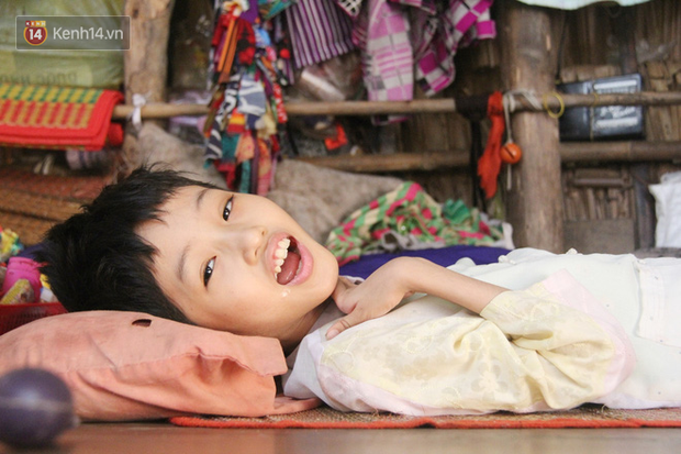 Chê vợ nghèo không xứng, chồng bỏ vợ cùng đứa con trai 9 tuổi bị bại não để đi tìm hạnh phúc mới - Ảnh 9.